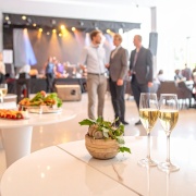 Eventbereich mit Catering Eventbereich mit Catering